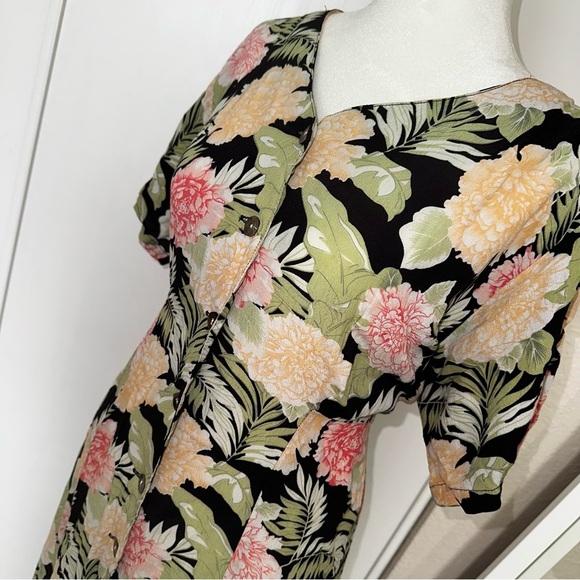 Norm Thompson Floral Print Dress with tie back at waist size Large - Picture 3 of 5
